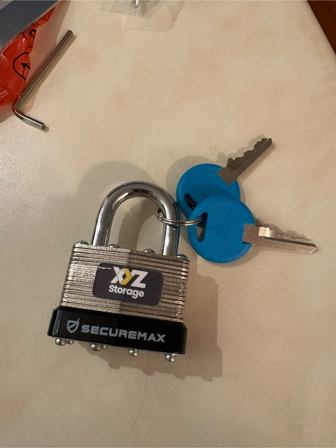 Heavy Duty Storage Padlock with Keys