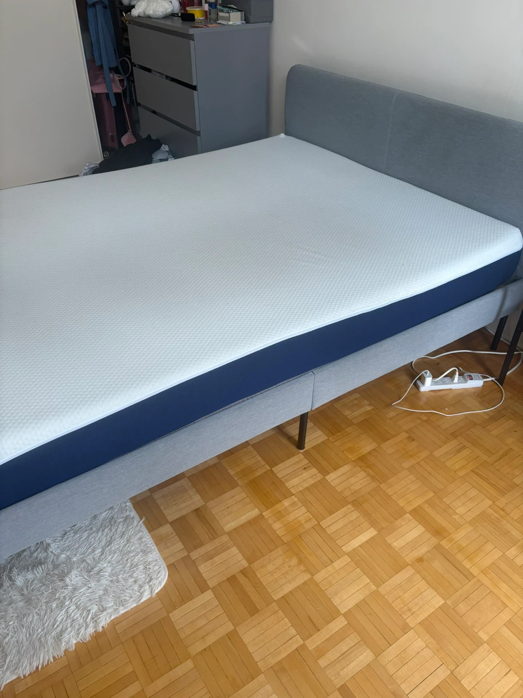 Grey Upholstered Queen Bed Frame with Mattress - photo 3
