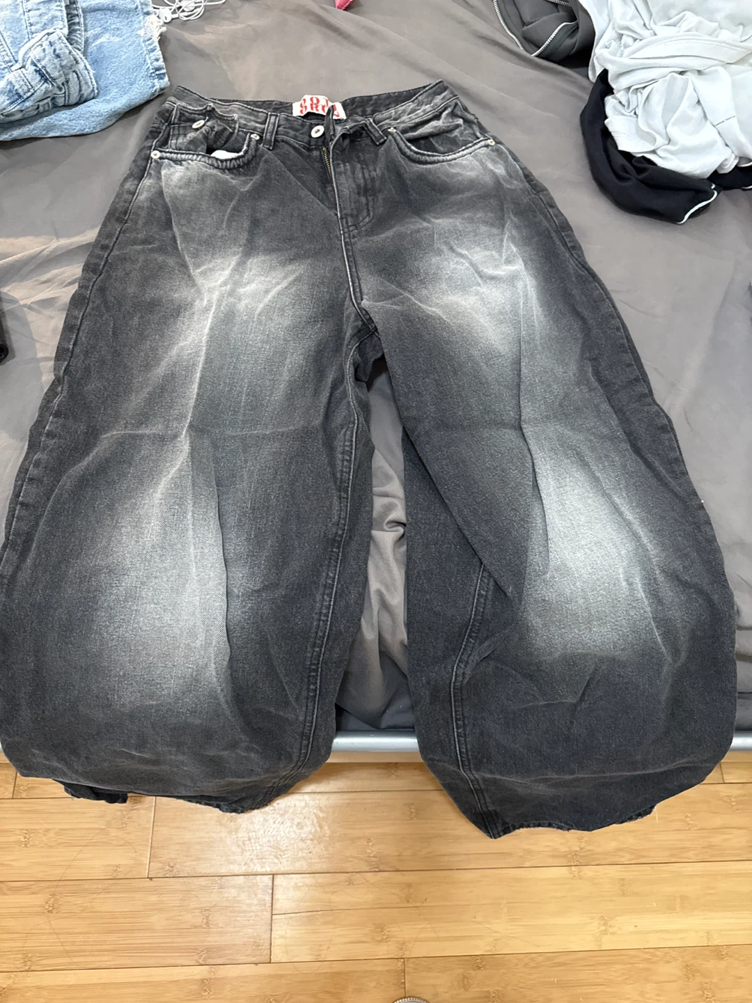 Loose Fit Baggy Jeans - Black Wash