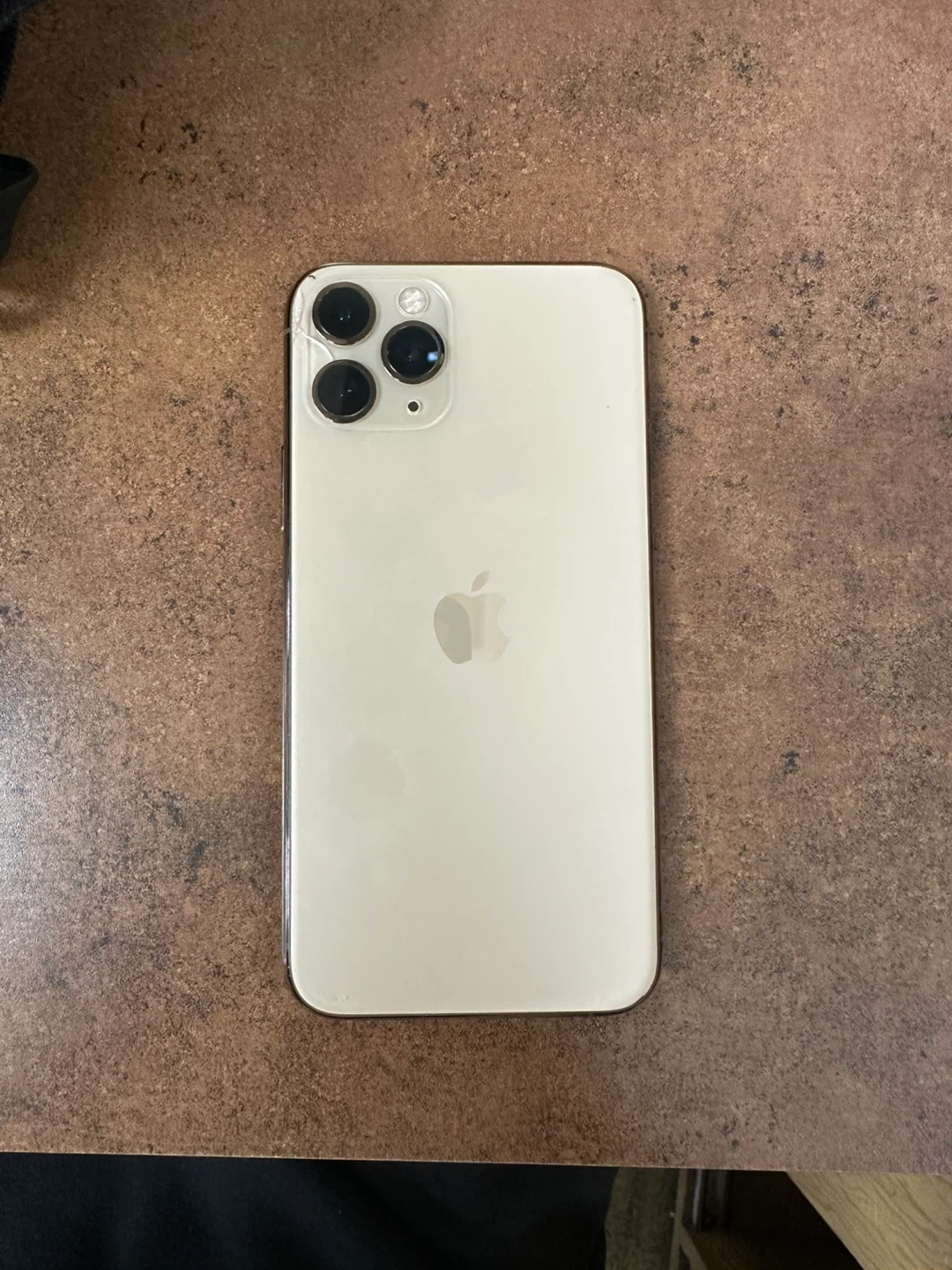 Apple iPhone 11 Pro - photo 2