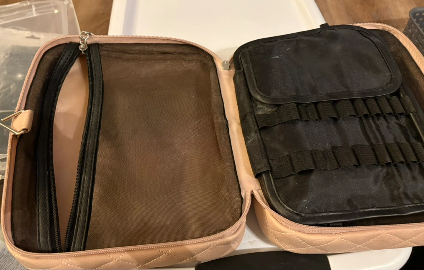 Travel Makeup Organizer Case - photo 2