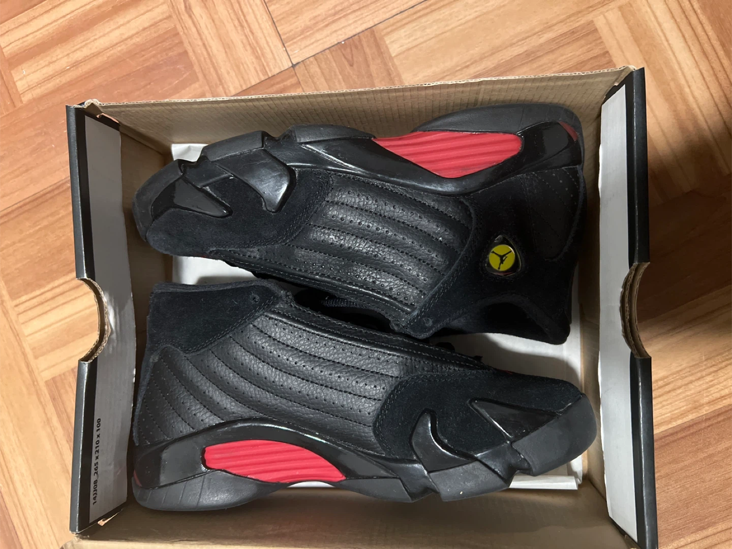 Air Jordan 14 Retro BG Black Varsity Red Size 4Y