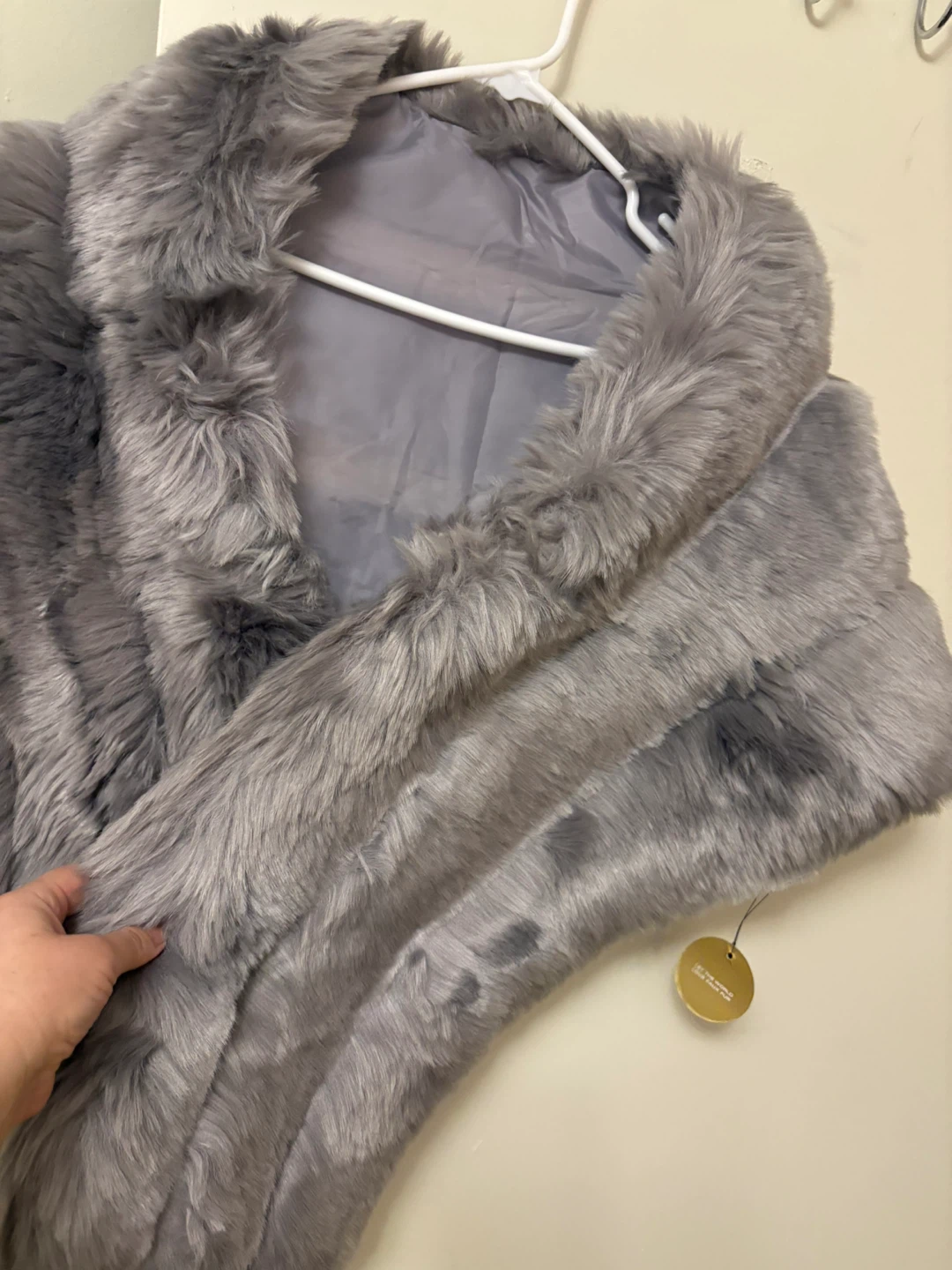 Grey Faux Fur Shawl Scarf - photo 2