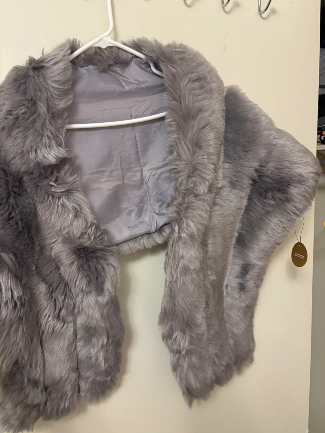 Grey Faux Fur Shawl Scarf