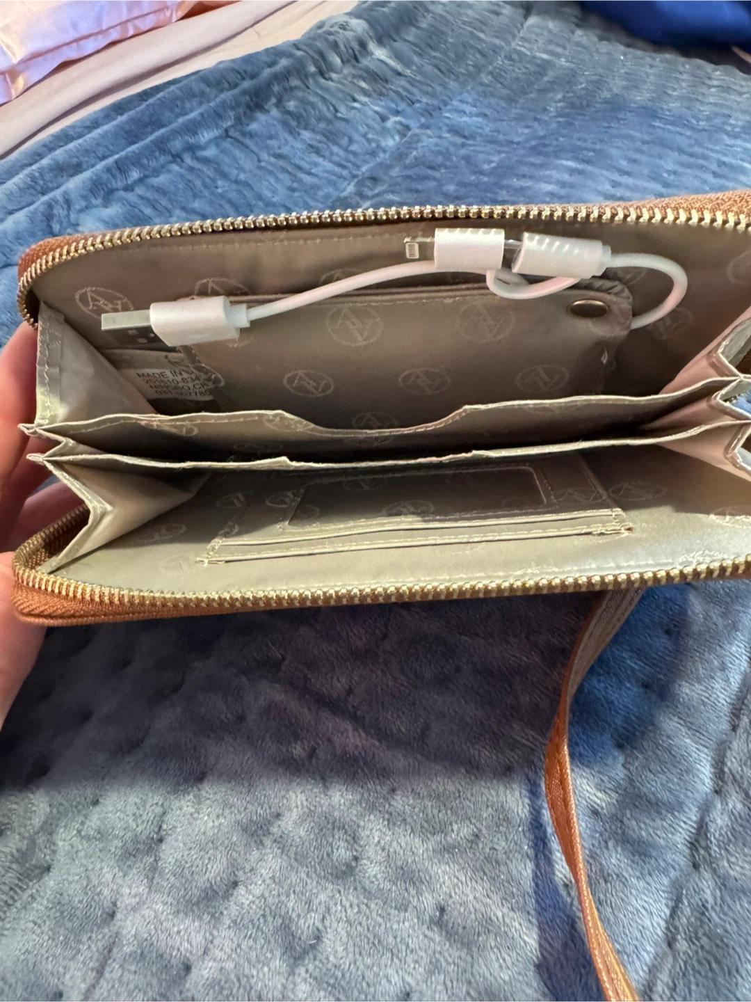 Adrienne Vittadini Faux Leather Wallet with Wrist Strap - photo 2