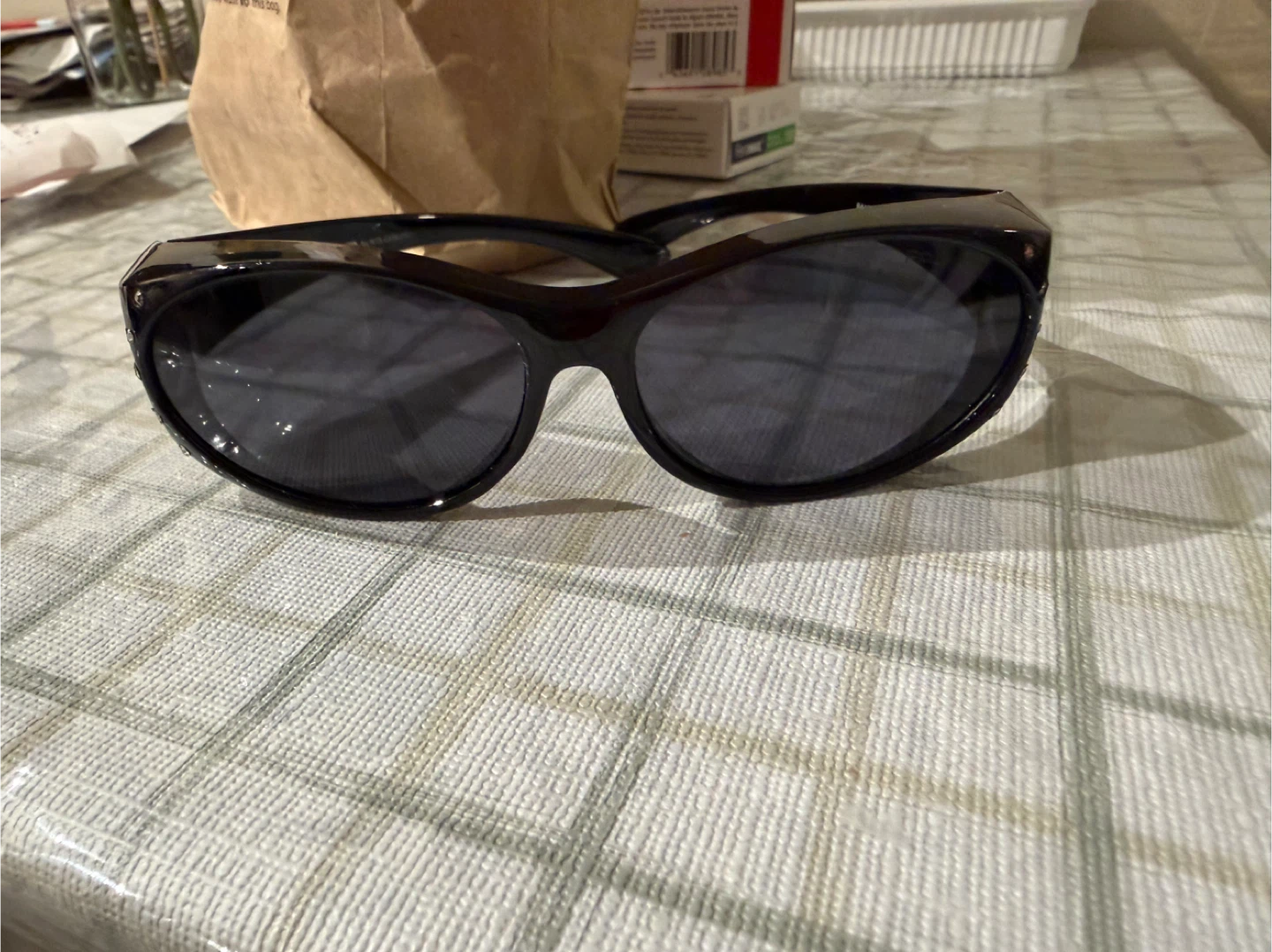 2 black and brown sunglasses $5 - photo 3