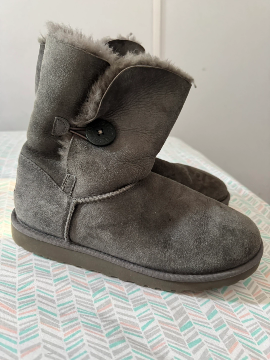 UGG Australia Grey Suede Button Boots - photo 2