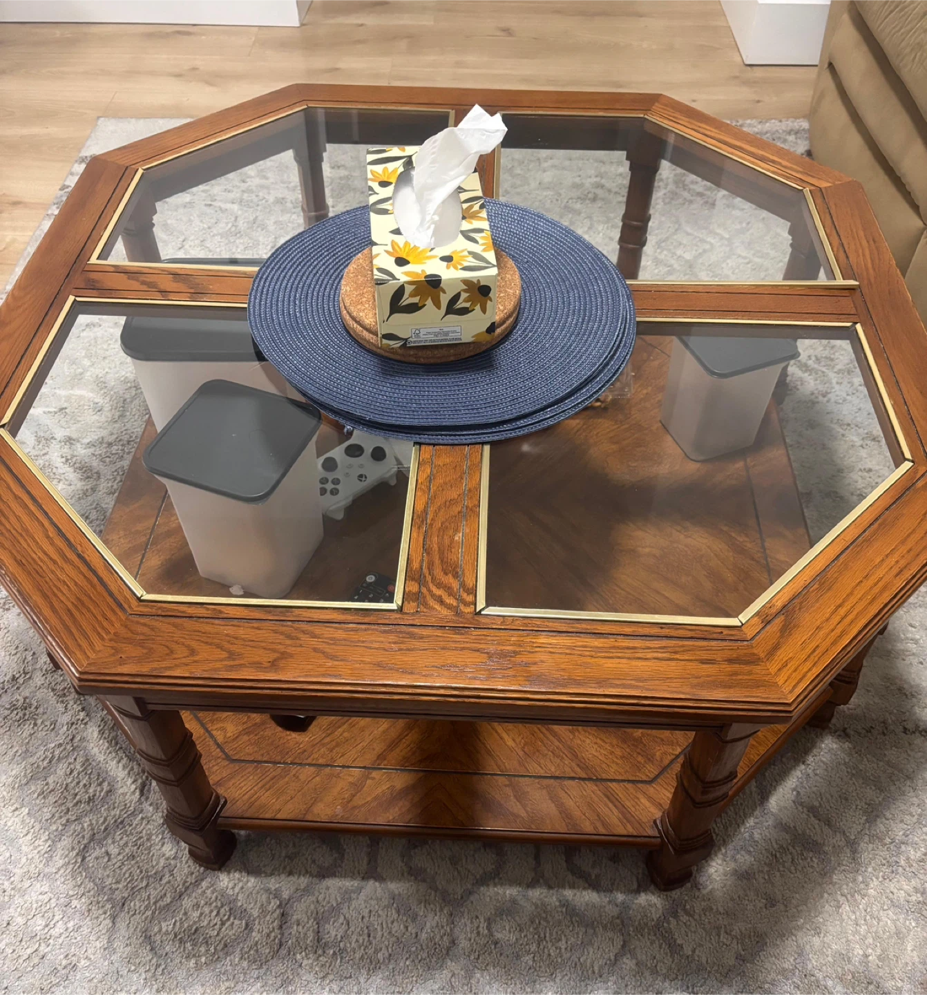 Octangl coffee table