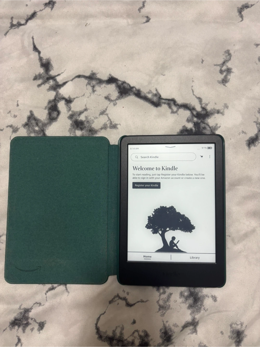 Amazon Kindle E-Reader with Case