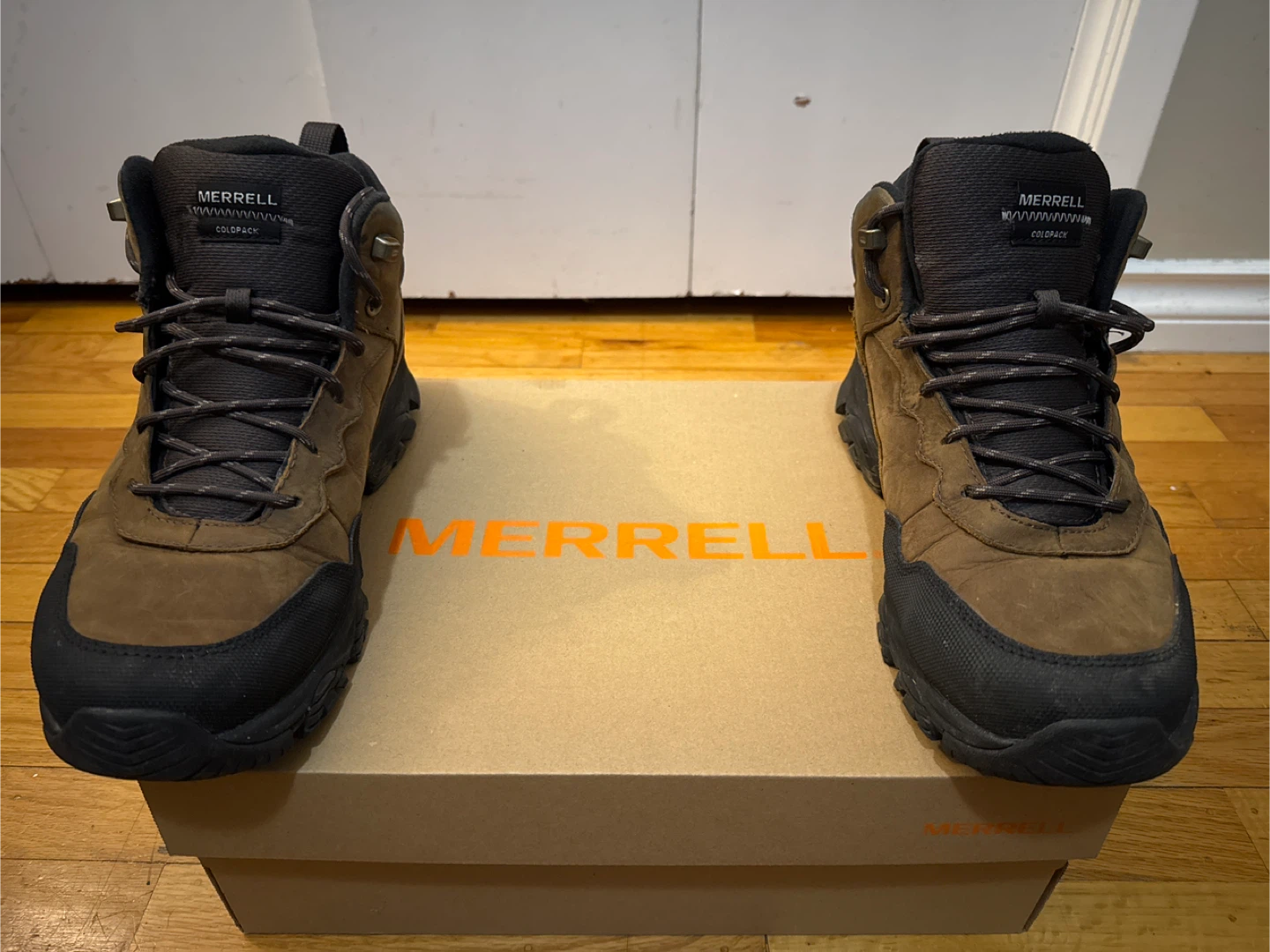 Merrell Moab 3 Mid Waterproof Hiking Boots - Men's Size 9.5 - photo 4