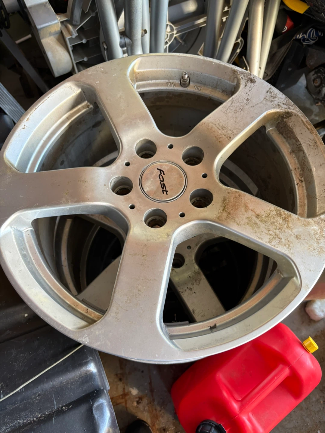 Fast Wheels Alloy Rims with TPMS - Set of 4