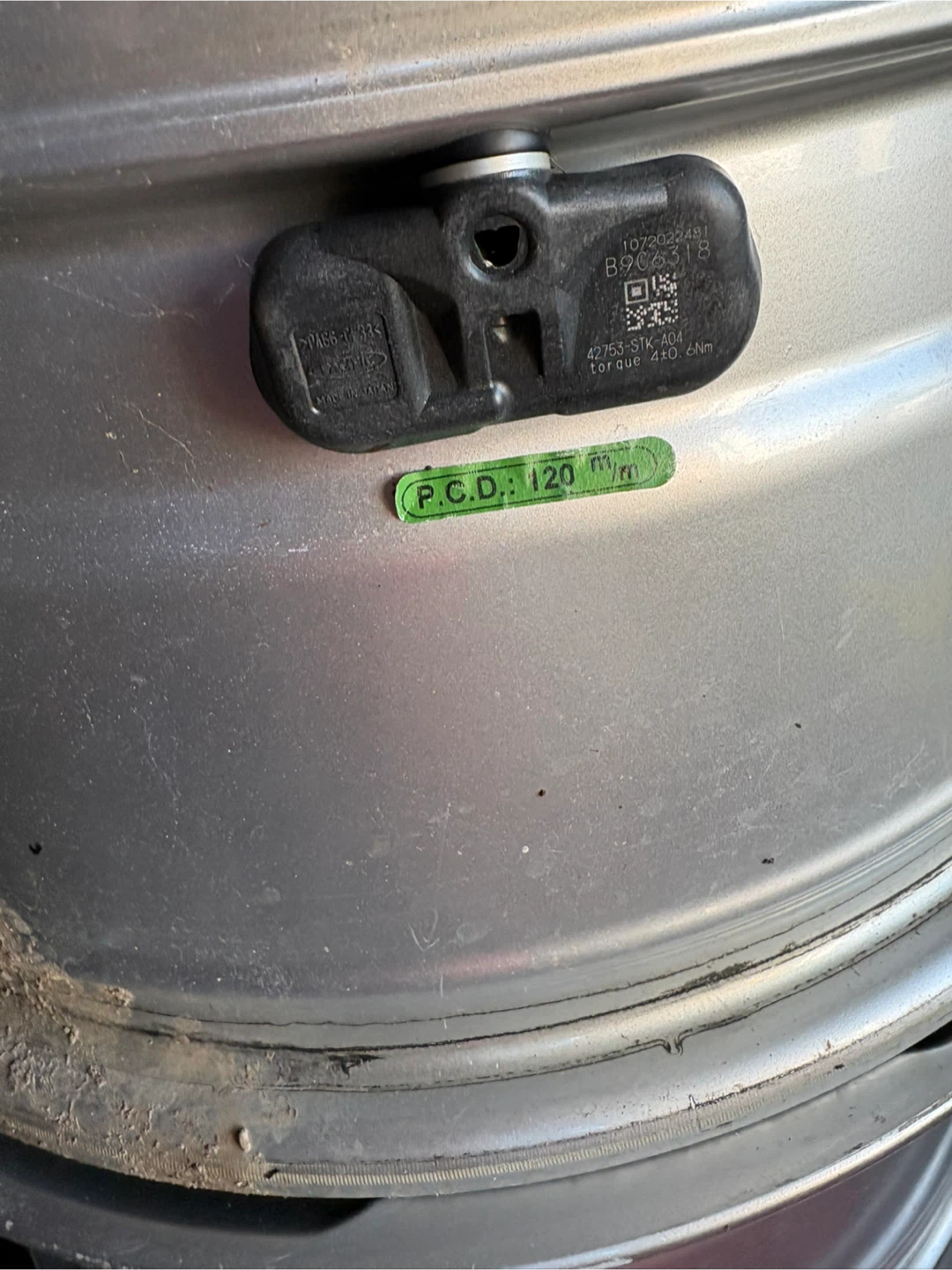 Fast Wheels Alloy Rims with TPMS - Set of 4 - photo 3