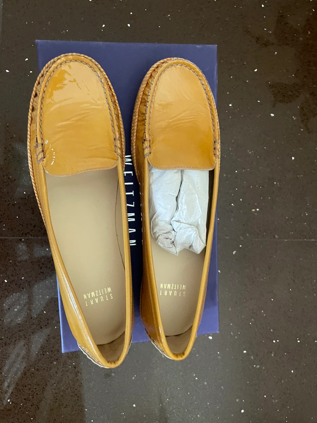 Stuart Weitzman "GEEK" Loafers - Mustard Patent, Size 8.5 - photo 2