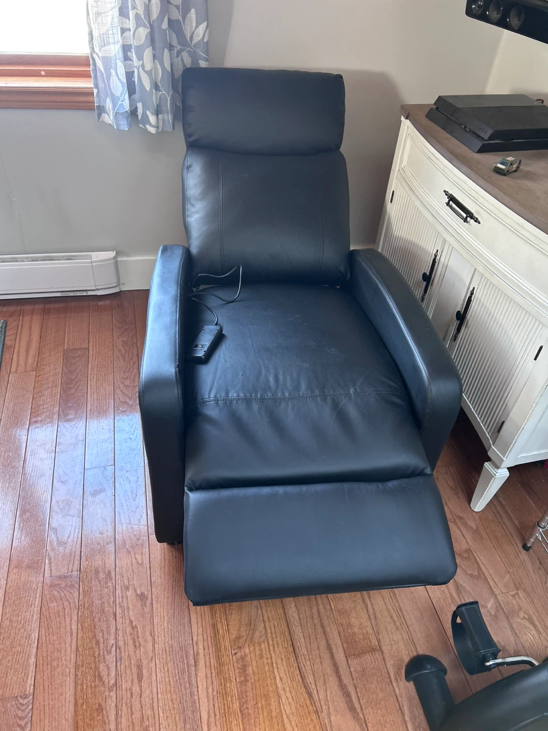 Black  Power Recliner Chair with Remote - photo 2