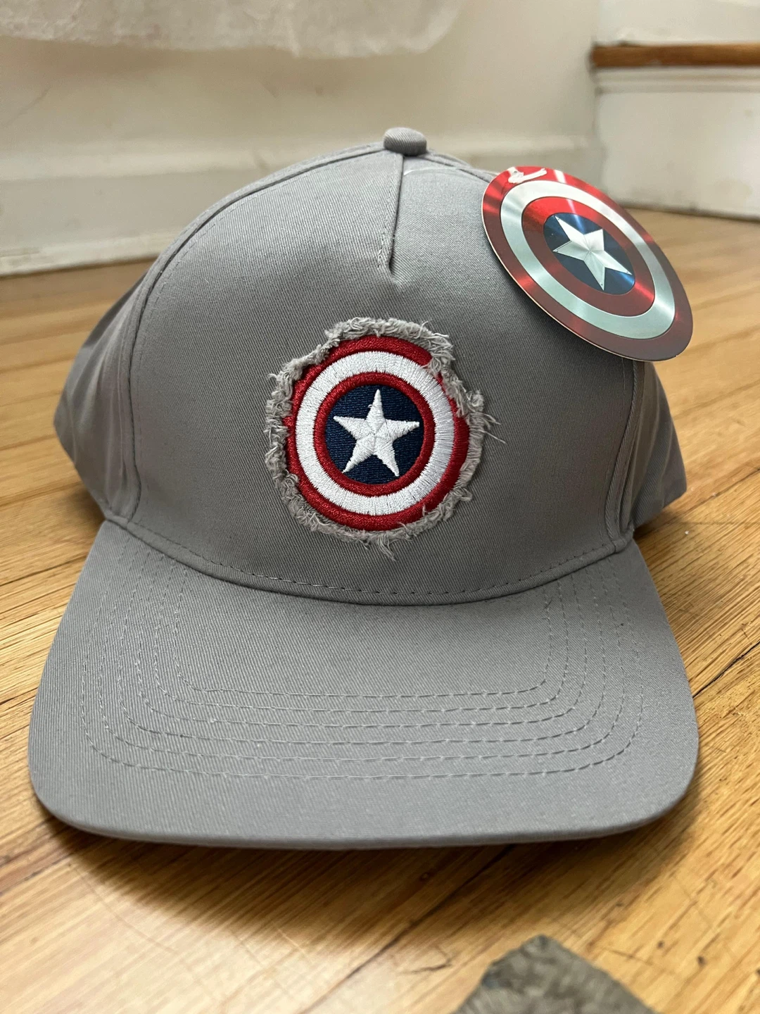 Captain America Men's Grey Baseball Hat