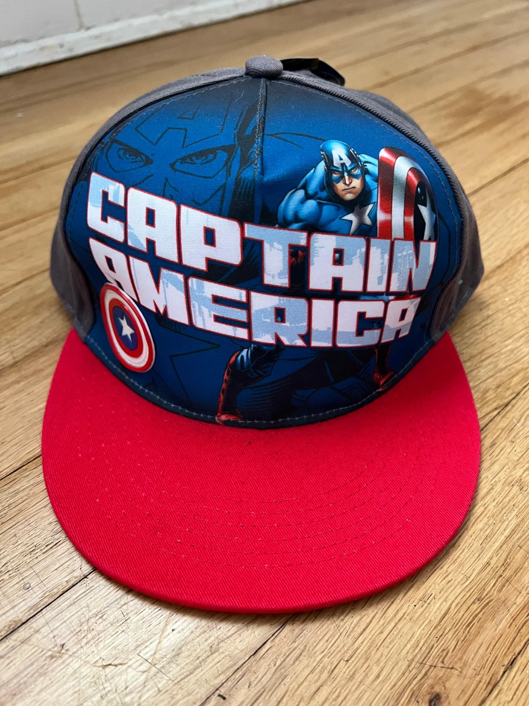 Marvel Avengers Assemble Captain America Youth Baseball Cap