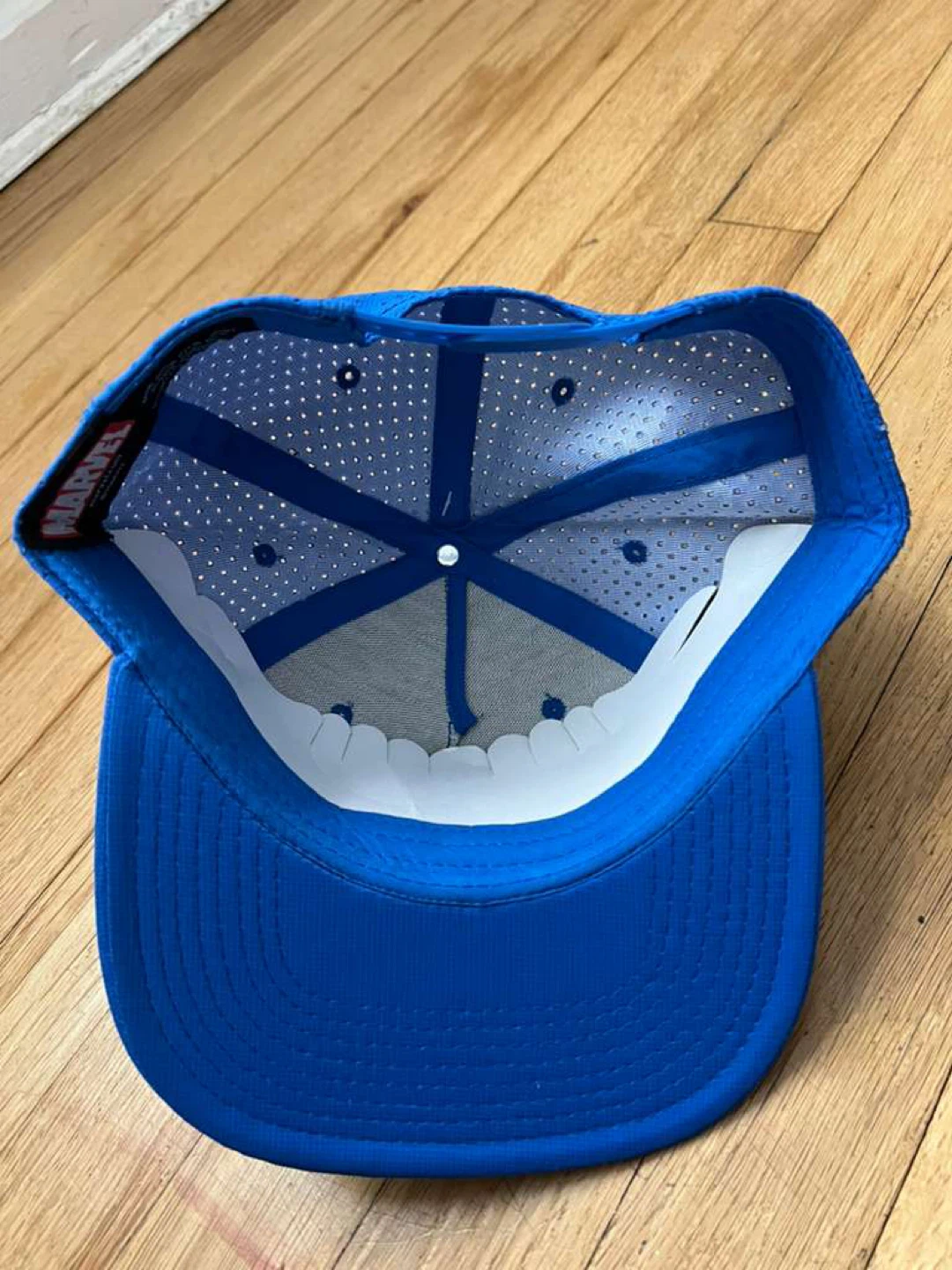 Marvel Captain America Snapback Hat - photo 2