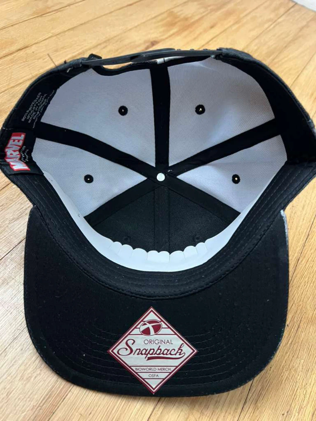 Bioworld Merch Original Snapback Hat - photo 4