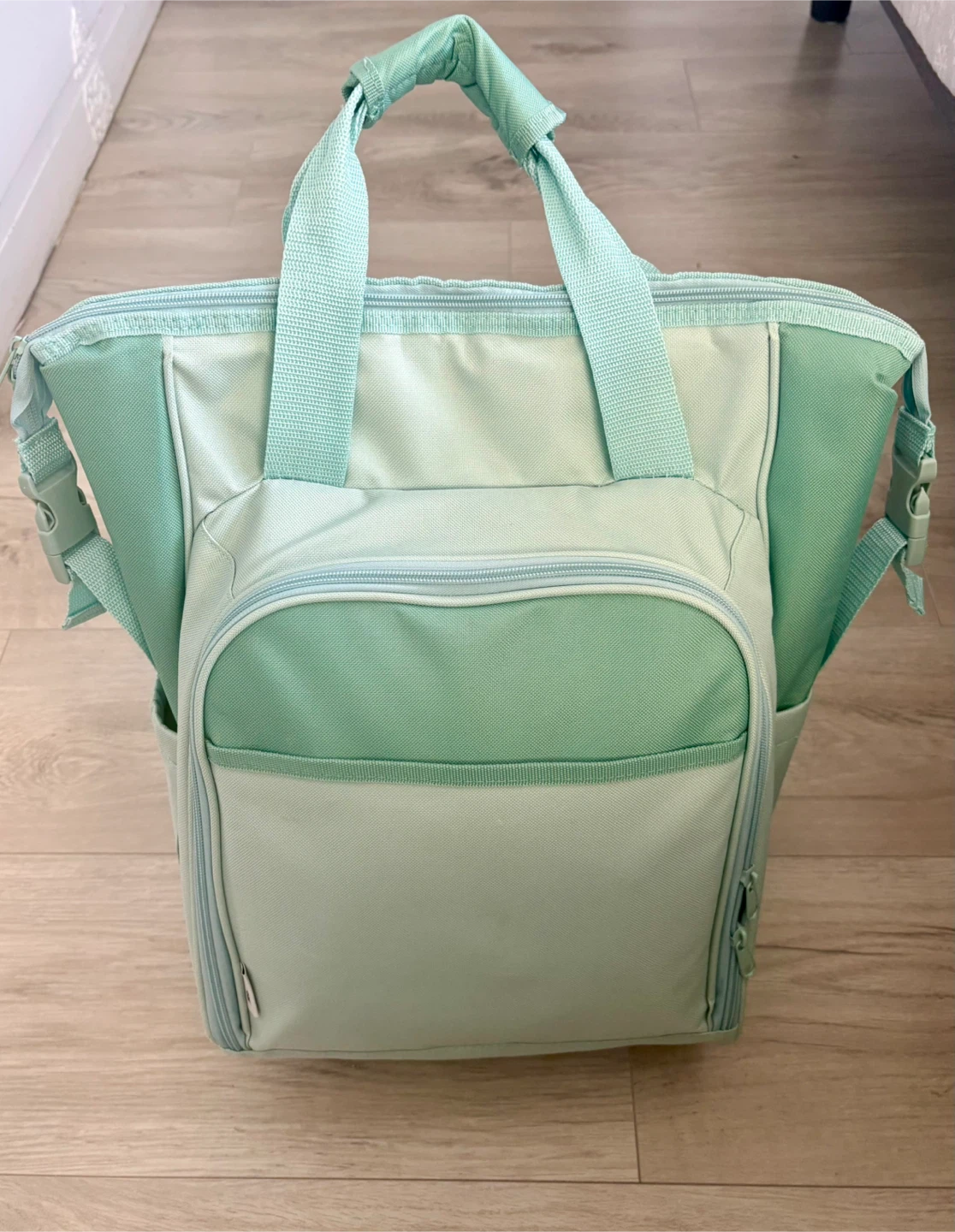 Picnic Backpack Set with Glasses, Plates & Utensils - photo 2