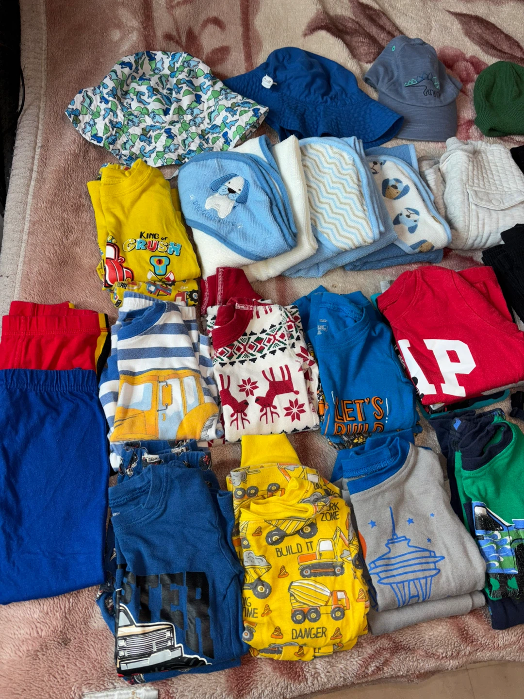 Toddler Clothes Bundle -  Size 2T - photo 2