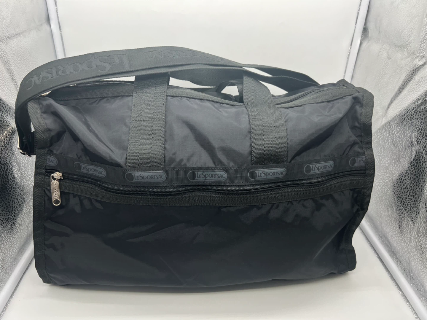 LESPORTSAC Black Nylon Medium Classic Weekender Travel Gym Bag - photo 4