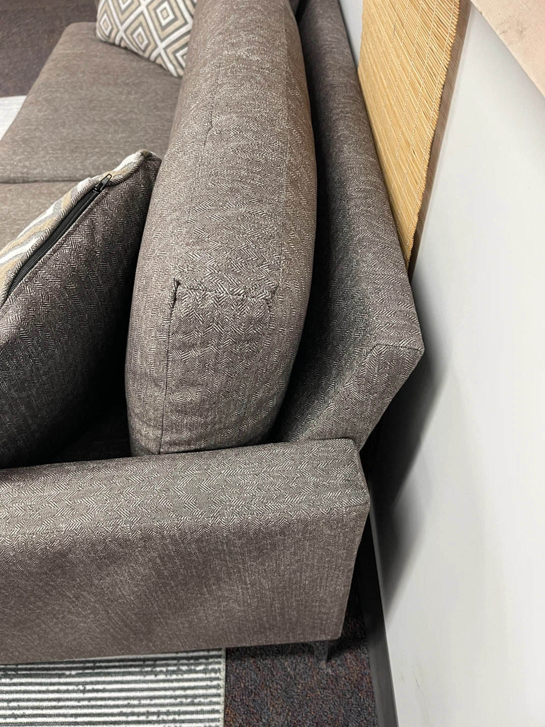 Arcola sofa by Ashley.  New Sofa Couch - photo 3