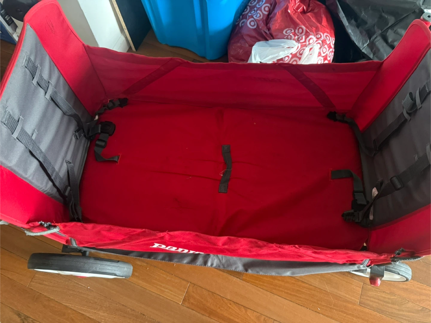Radio Flyer Red Wagon with Handle - photo 2