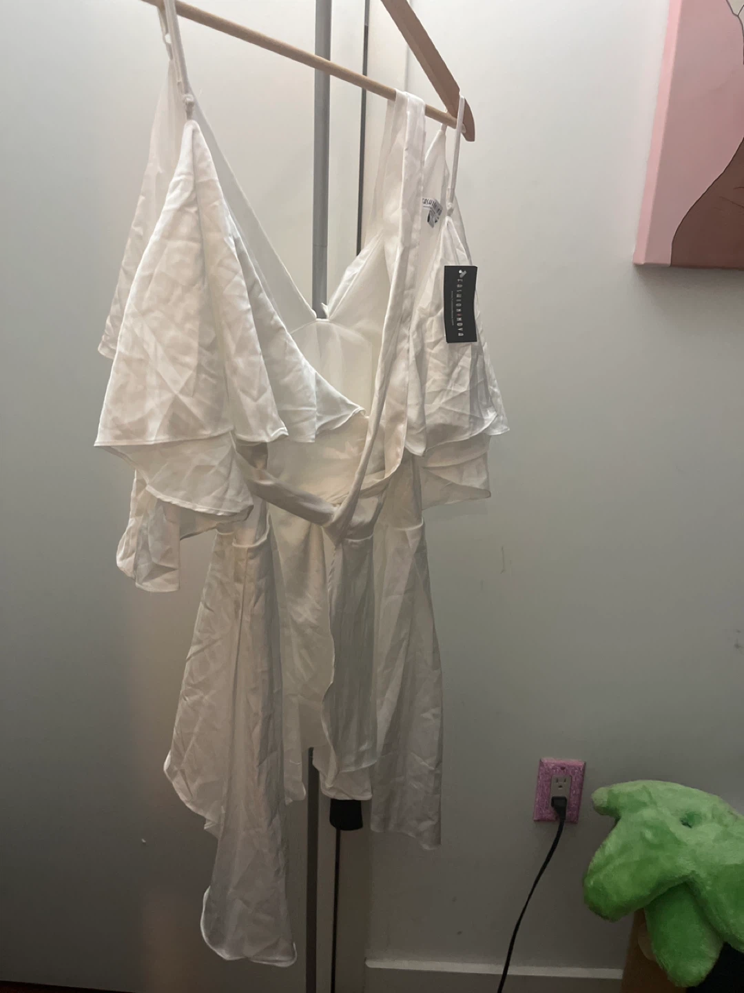 Fashion Nova White Boss Gloss Midi Dress - Size M - photo 3