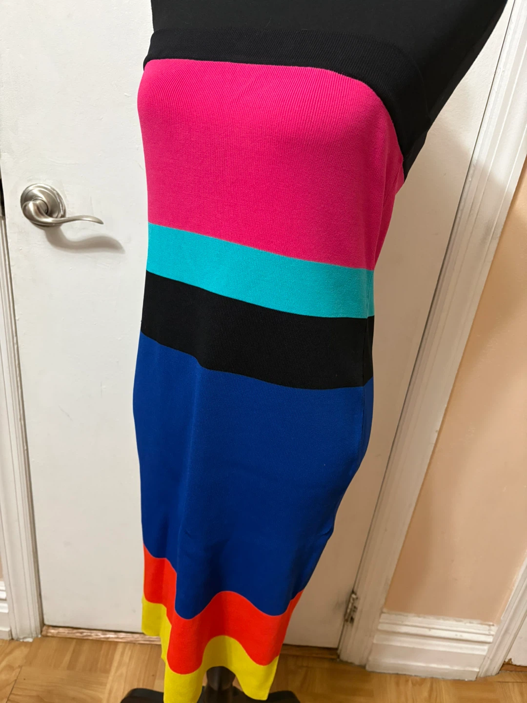 NY&C Striped Strapless Bodycon Dress - Medium - photo 3