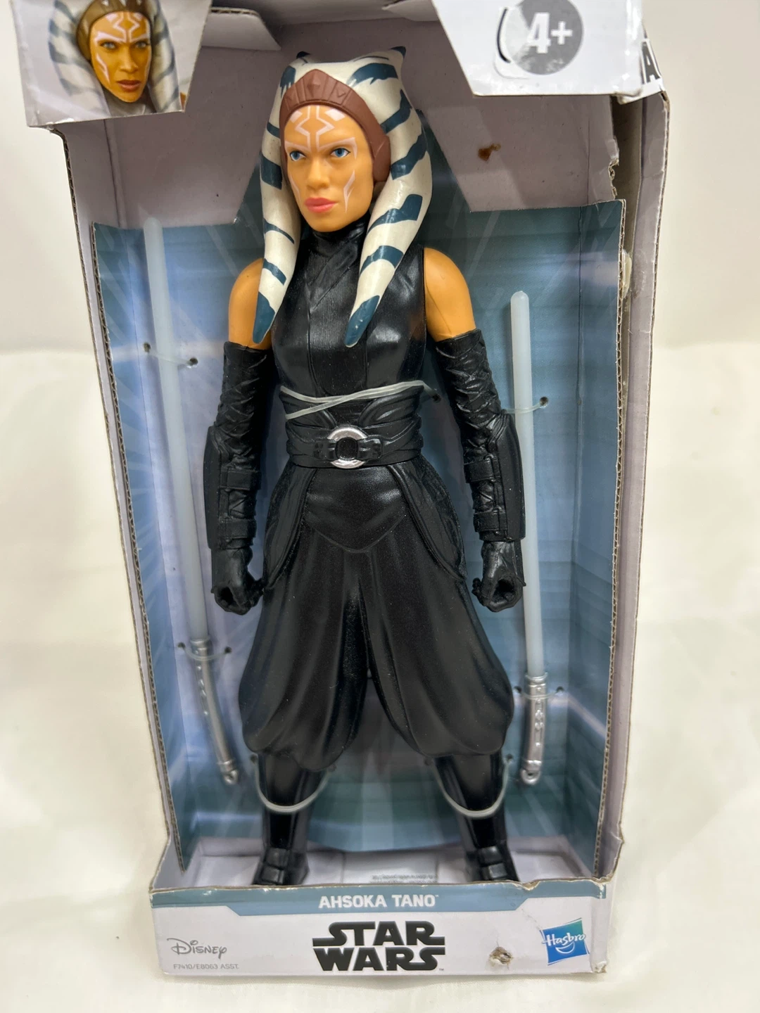 Star Wars Ahsoka Tano Action Figure - photo 3