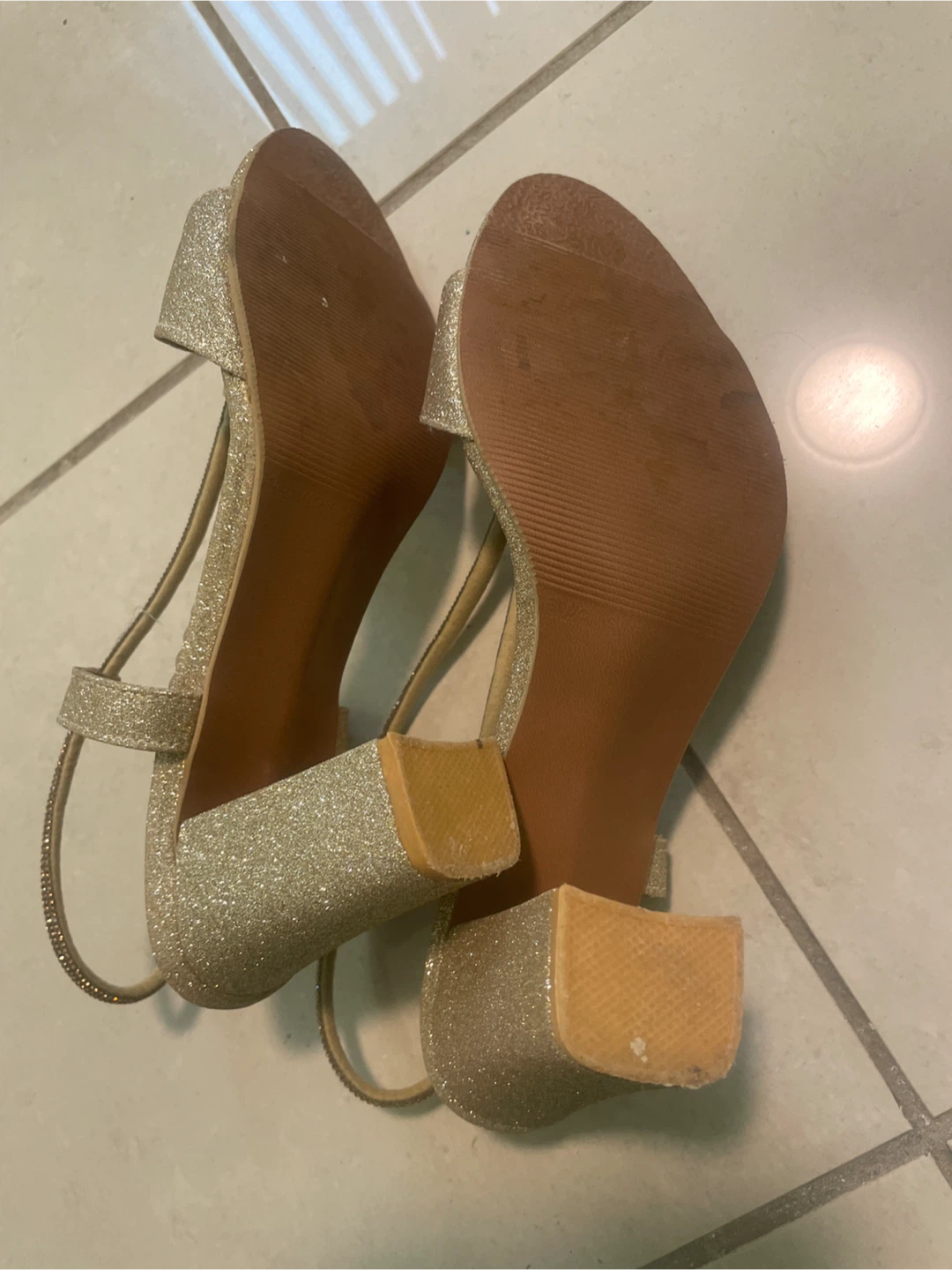 Sparkly Gold Wedge Heels Size 39 - photo 4
