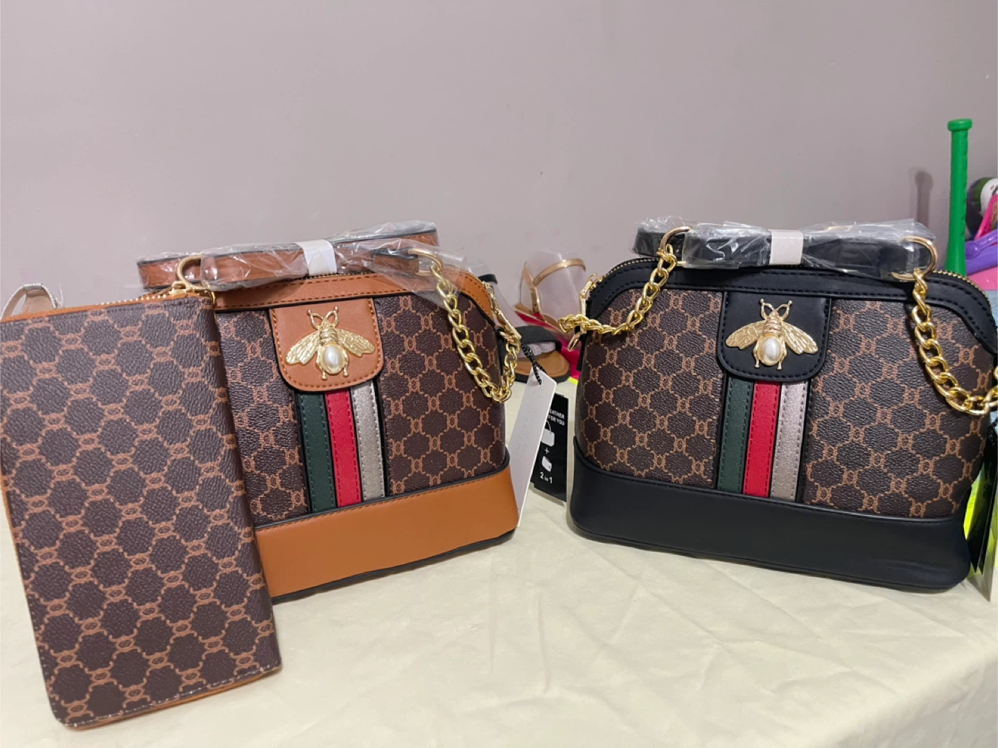 Designer Bee Emblem Shoulder Bag Set