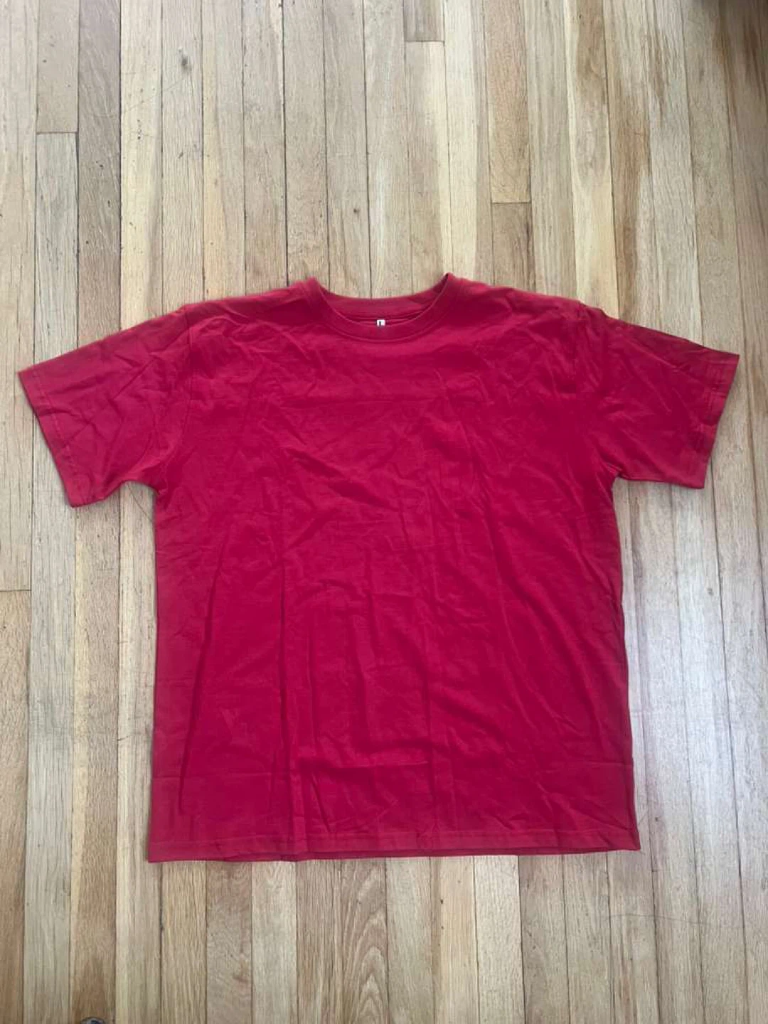 Red Crew Neck T-Shirt - photo 4