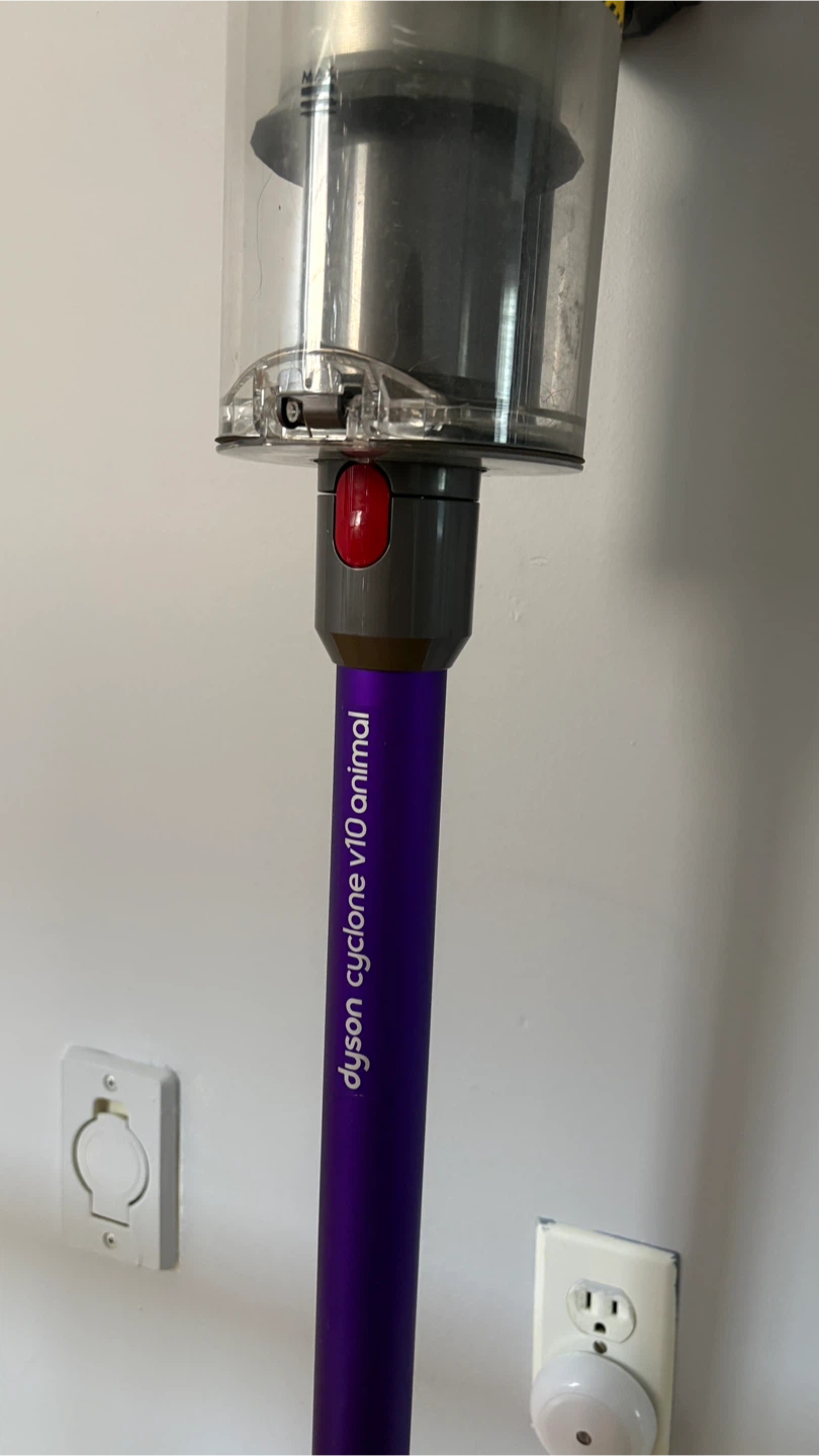 Dyson Cyclone V10 Animal Cordless Vacuum