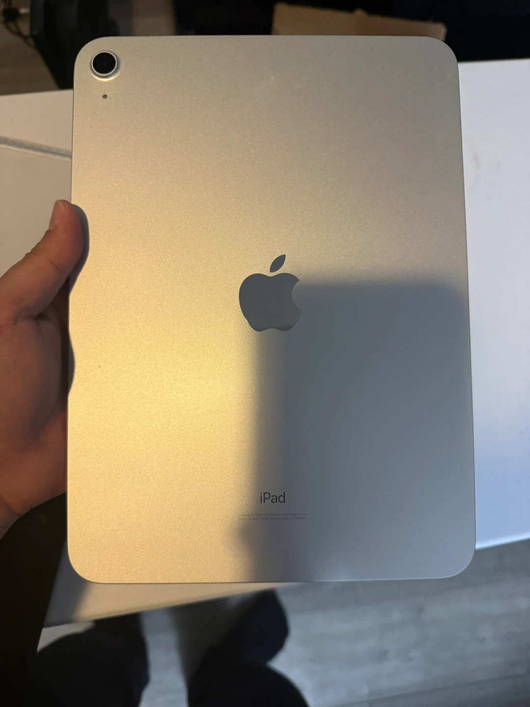 iPad 10th gen, 64gb silver - photo 3