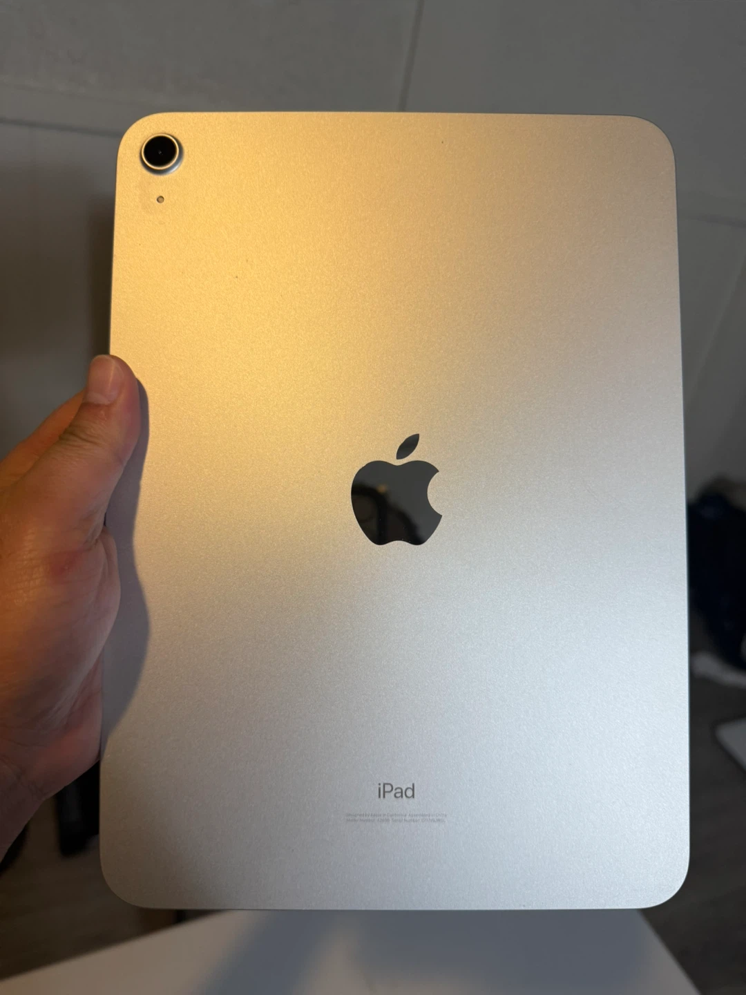 iPad 10th gen, 64gb silver