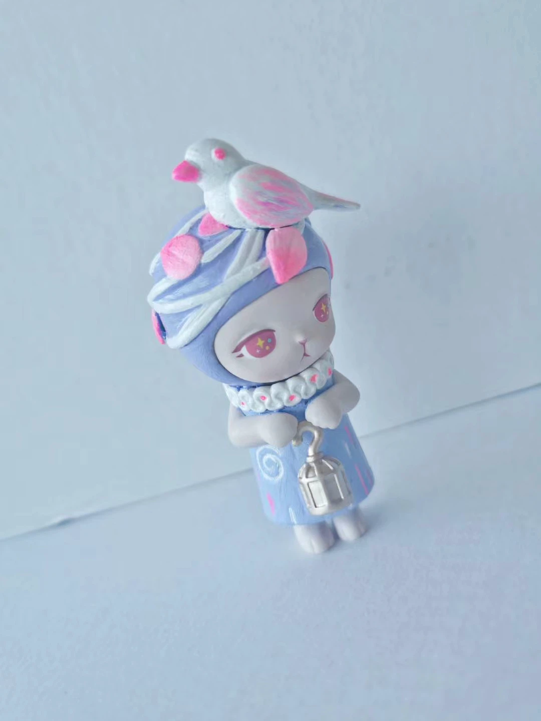 Popmart Blind Box Figure with color modified - photo 3