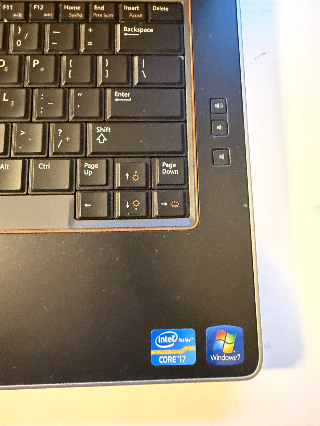 Dell Latitude E6420 Laptop - photo 2