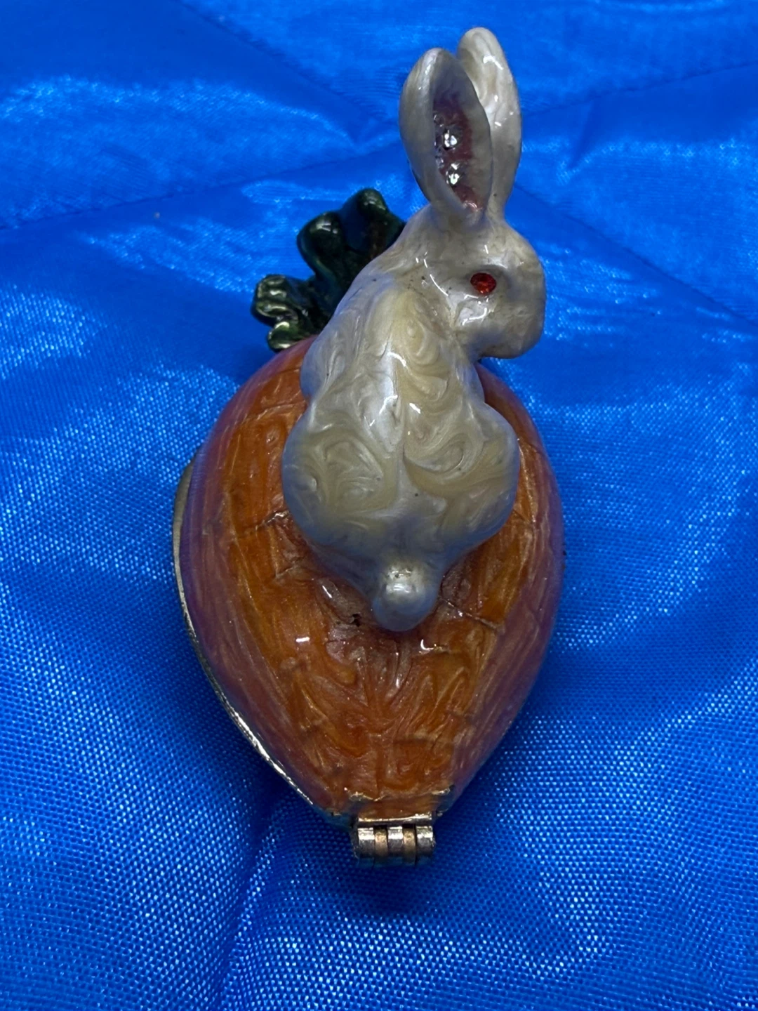 Enamel Bunny on Carrot Trinket Box - photo 5