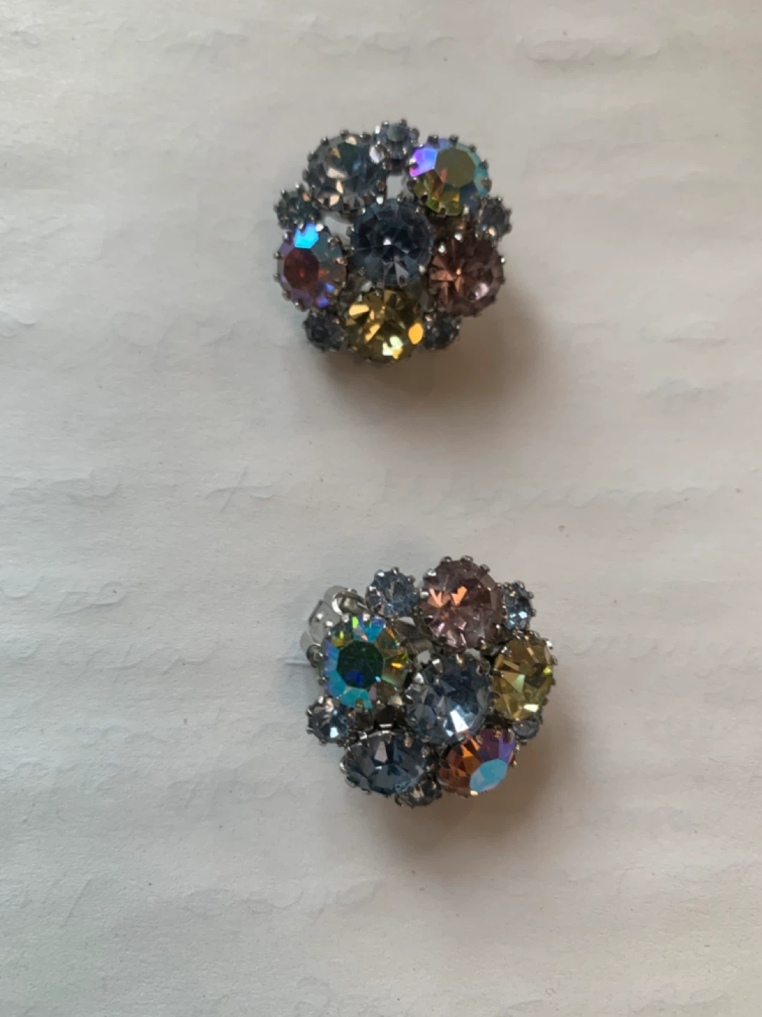 Karu rhinestone cluster clip-on earrings - photo 2