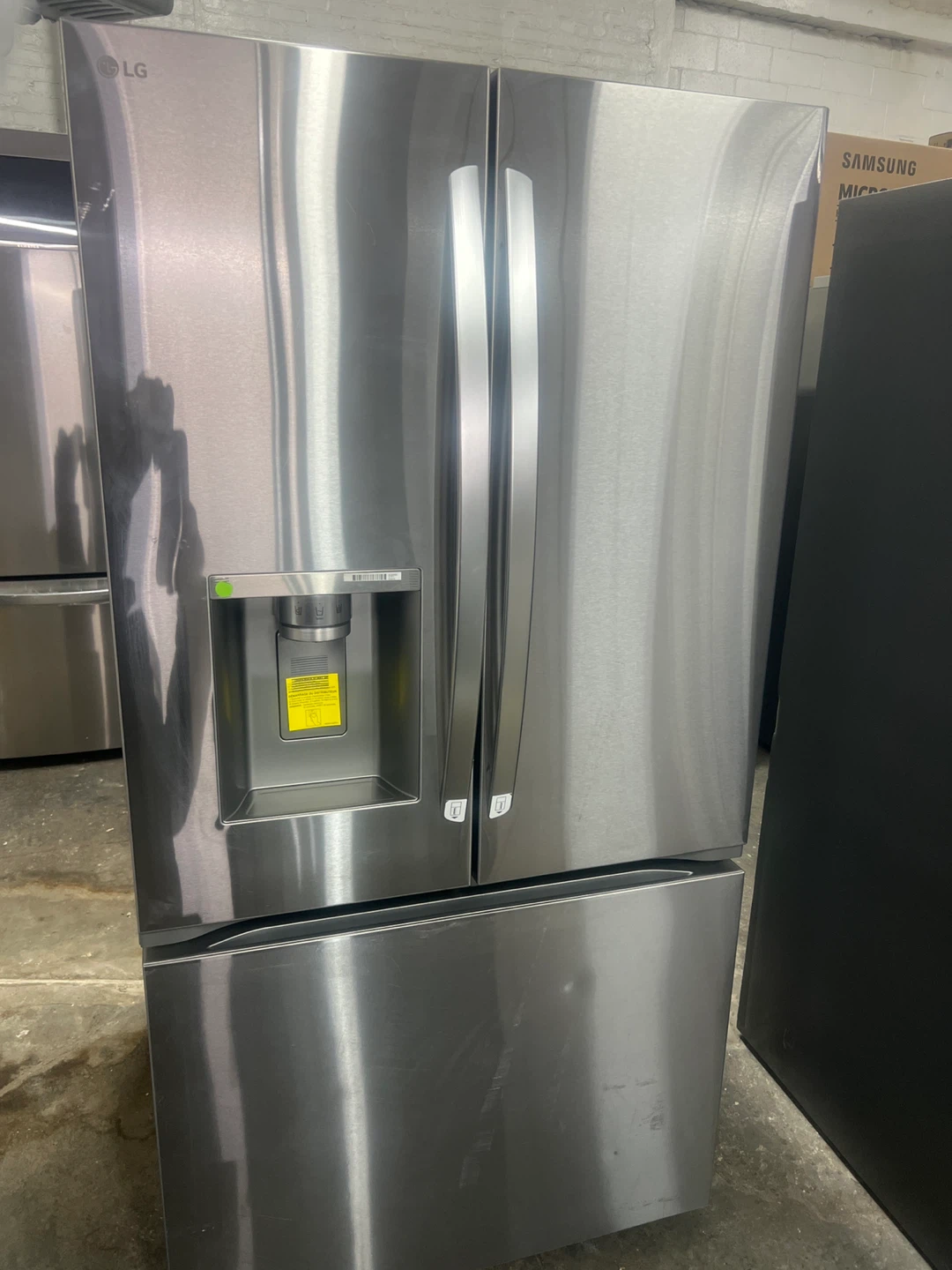 LG French Door Refrigerator with Ice and Water Dispenser
