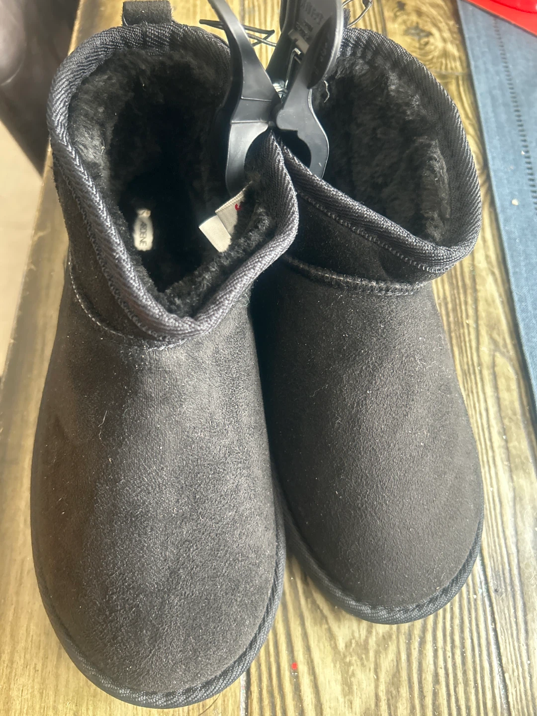 Ardene Black Faux Fur Lined Booties - Kids Size 4