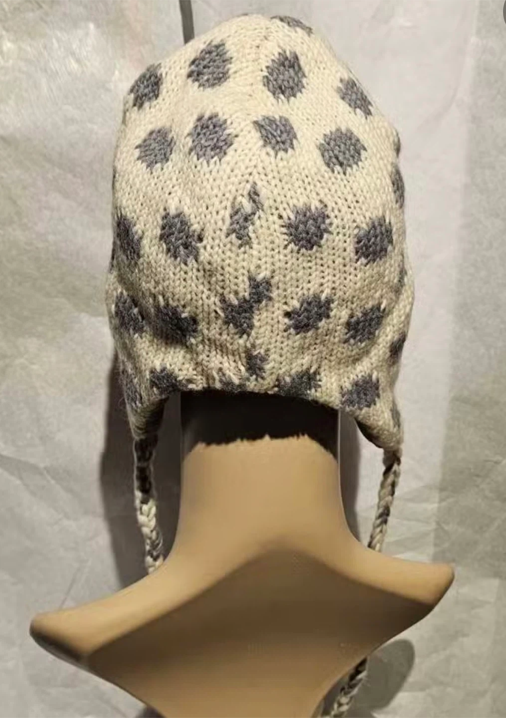 Handmade Wool Owl Hat with Tassels - photo 2