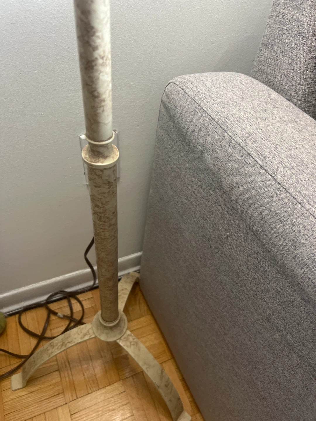 Floor Lamp with Beige Shade - photo 3