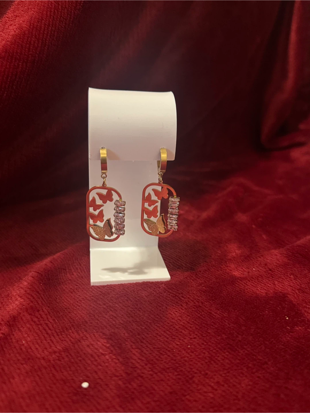 Dangle Earrings with Pearl and Gold Tones - photo 2