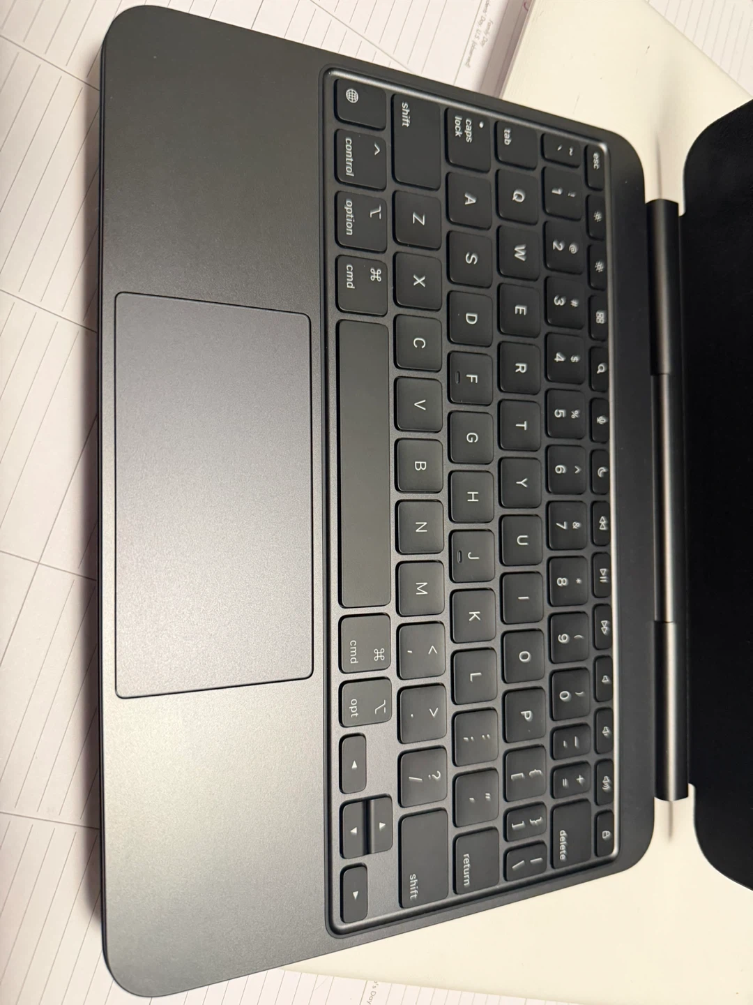 Apple Magic Keyboard for iPad Pro 11-inch (M4) - photo 4
