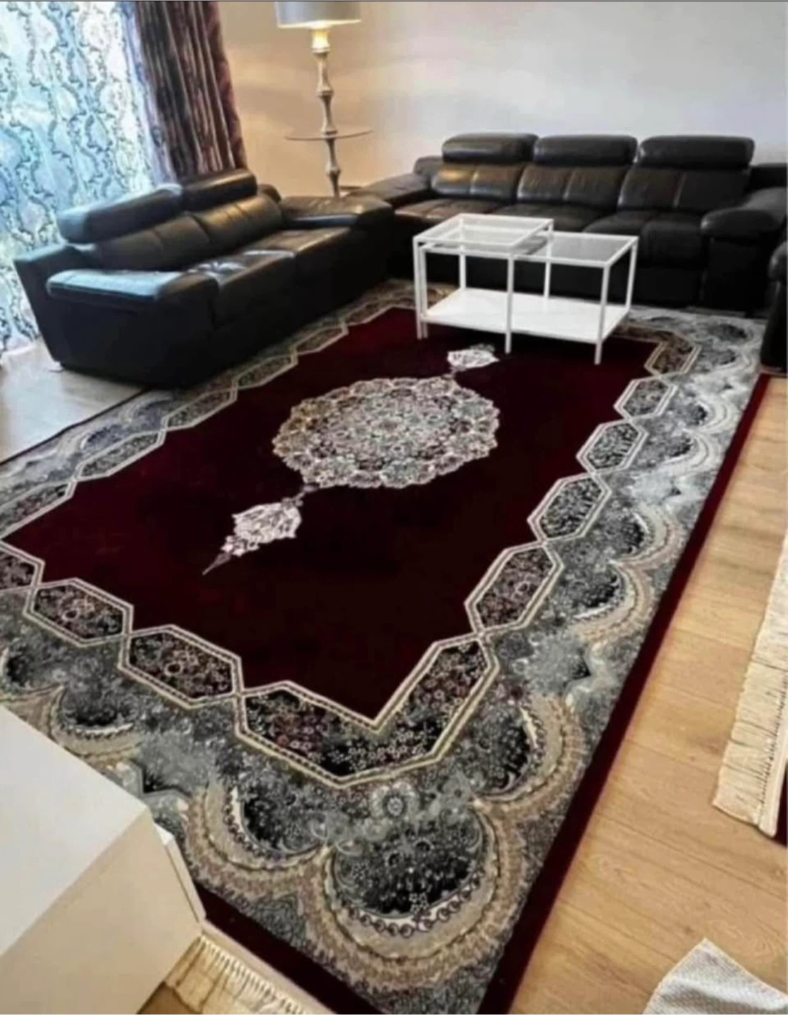 Beautiful Rug Set for Sale – Excellent Condition - photo 4