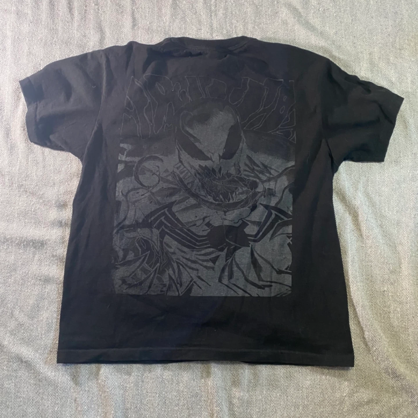 Black Venom Graphic T-Shirt M/L - photo 4