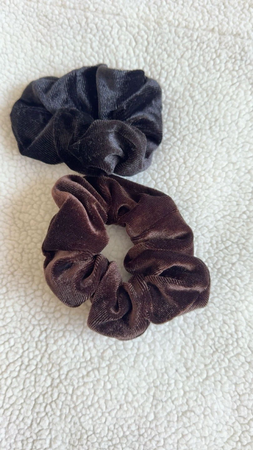 Hair Accessory Set - Satin Bows, Claw Clips, Scrunchies - photo 5