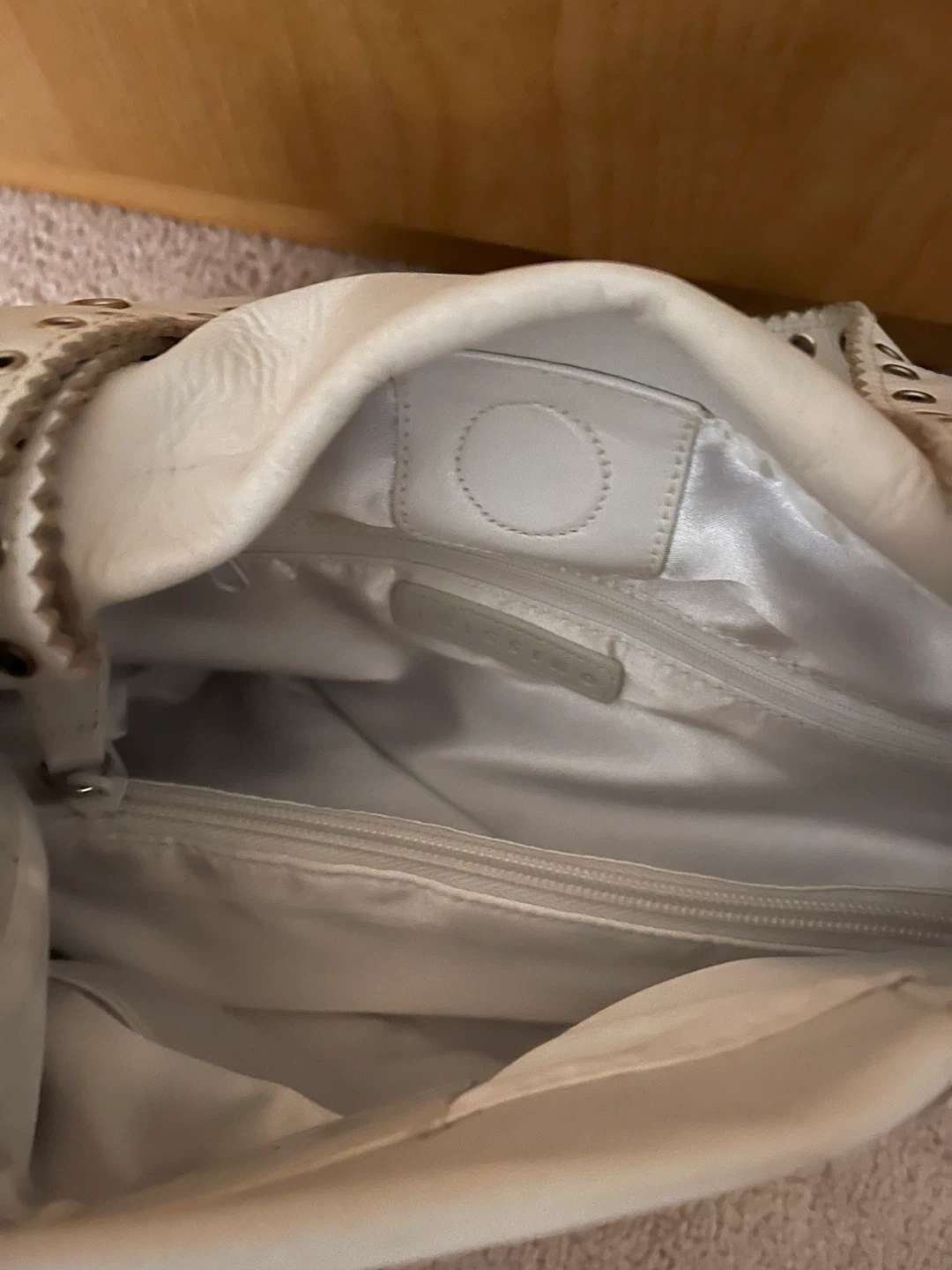 Trissino White Leather Hobo Bag with Eyelet Detail - photo 3
